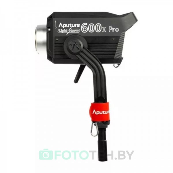 Светодиодный осветитель Aputure Light Storm LS 600С Pro V-mount kit (2300-10000K)